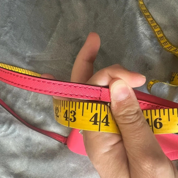 Kate Spade pink saffiano leather crossbody bag with turn lock NWOT - Picture 12 of 14